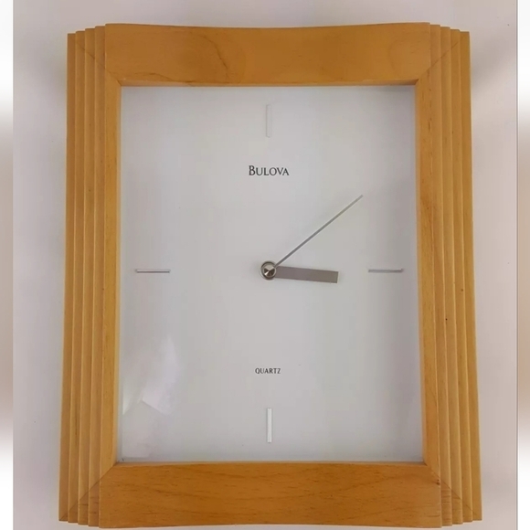 Vintage Bulova wall clock 1980s Wall Decor Rectangular Wood Wooden Modern - Picture 1 of 4